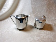 Vintage Retro PICQUOT WARE Magnalium MILK JUG & SUGAR POT.