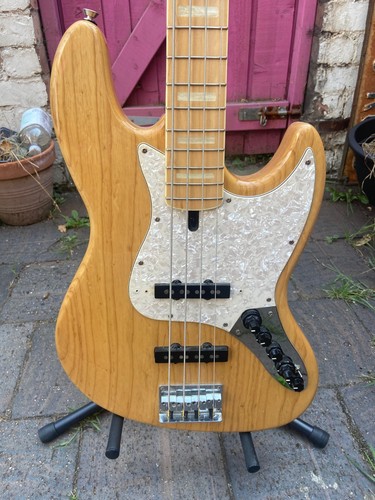 Marcus miller sire bass - , v7