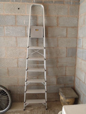 RHINO 7 TREAD STEPLADDER MODEL RAHRL-07