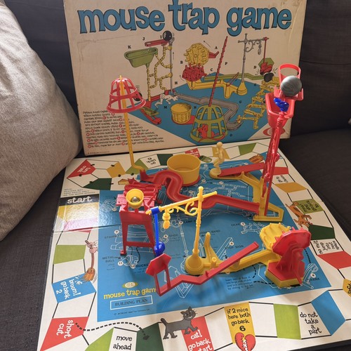 Ideal vintage mouse trap - trap, board