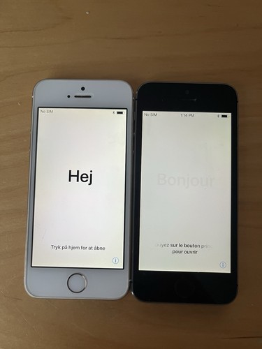 Two apple iphone - 5s, black