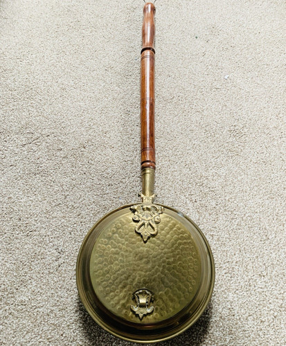 Hammered brass lidded - brass, bed
