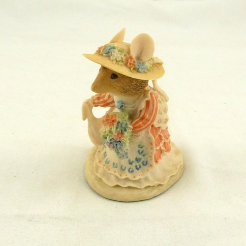 Border fine arts brambly hedge - arts,