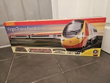 Hornby Virgin Pendolino 390 Set R1134