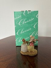 Brambly Hedge Basil playing