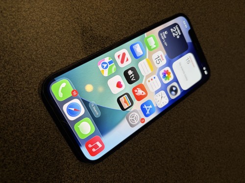 Iphone black 64gb - -,