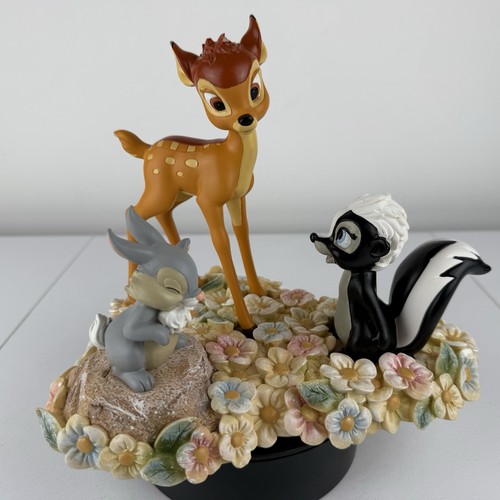 Disney enchanting collection - enchanting,