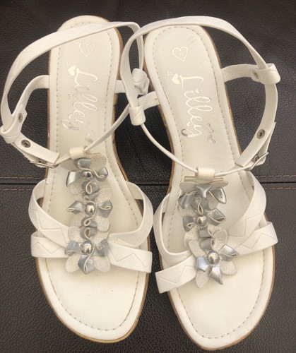 Lilley white wedge - **,