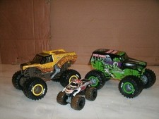 Hot Wheels Two Large Grave