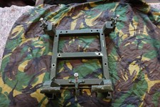 Clansman PRC 351/352/320 Man pack Vehicle mounting frame Landrover FFR