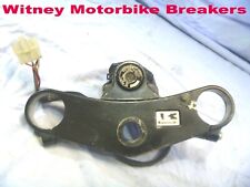 KAWASAKI ZX6R 2002 TOP FORK YOKE CLAMP HOLDER BRACE BRIDGE NINJA ZX636 A1P