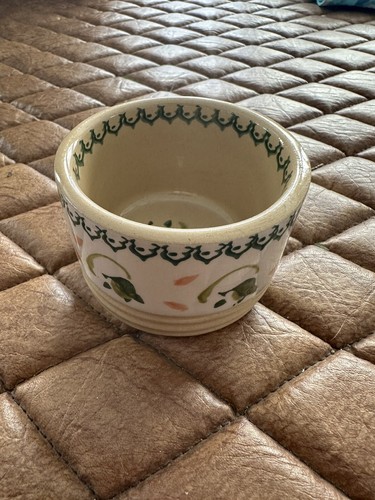 Nicholas mosse pottery dahlia - nicholas,