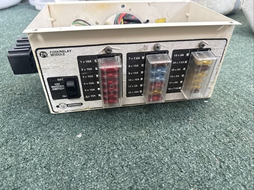 Caravan camper 12v fuse rack - /,