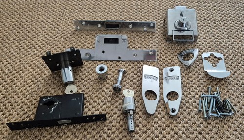 Banham high security lock set - high,
