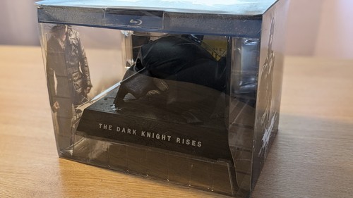 The dark knight rises - the, 'cowl