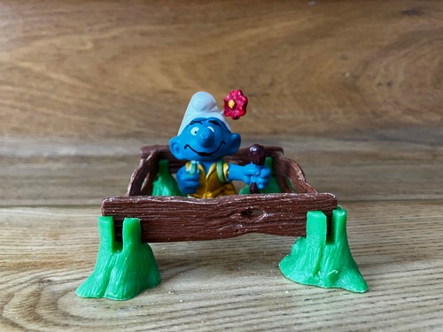 Smurf figure peyo - peyo.,