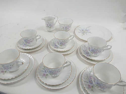 Royal stafford fine bone china - royal,
