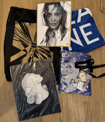 Kylie minogue splash zone vip - splash,