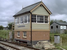 Totnes Signal Box.. Model Railway Scenery OO Gauge