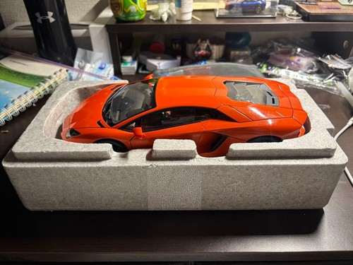 Autoart lamborghini aventador - autoart,