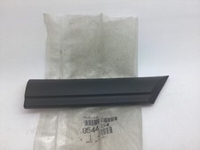 Peugeot 106 Right Driver Front Wing Black Rubbing Strip Moulding 854454 Genuine