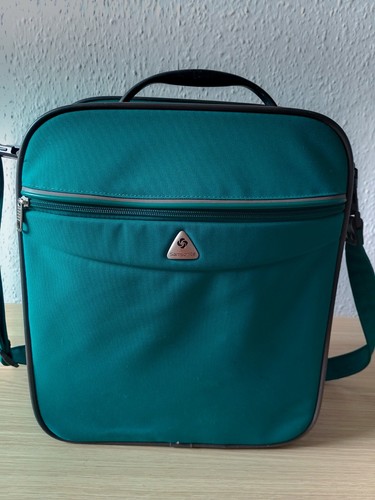Samsonite carry suitcase - samsonite, carry-on