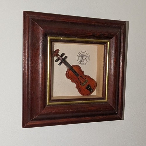 Miniature violin picture - violin,