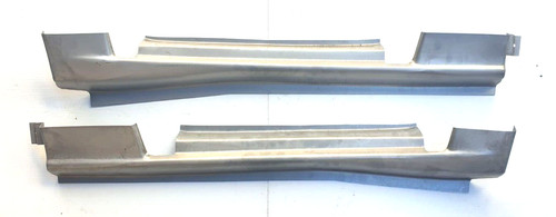 Transit outer sill - outer, step