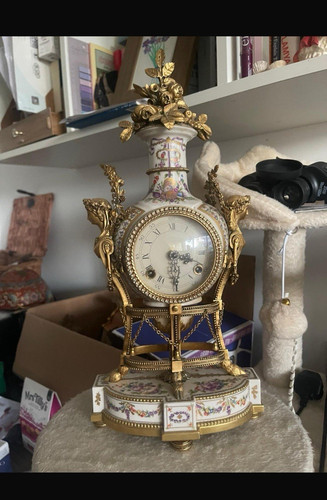 Antique mantel clock - mantel, porcelain