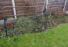 Vintage Reclaimed 1930s House Sunburst Design Folding Driveway Gate Ornate Iron