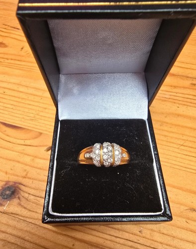 8ct yellow gold gypsy style