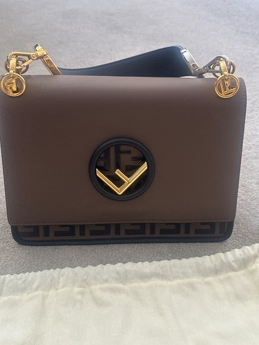 Women fendi bag - new, without