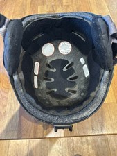 RED TRACE SKI SNOWBOARD HELMET - SIZE 60 LARGE