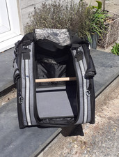 Northern parrots bird backpack for transporting your bird excellent condition