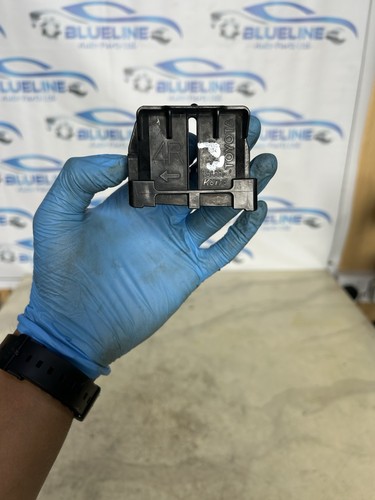 Toyota prius mk3 headlight - prius,
