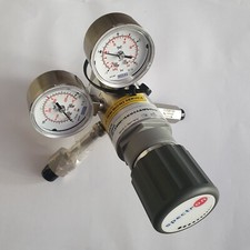 Spectrocem Stainless Steel Cylinder Pressure Regulator FE53-L-200