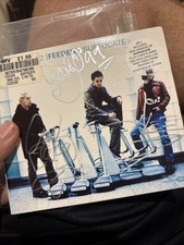 Feeder – Suffocate Enhanced