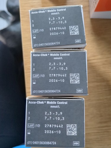 Accu chek mobile - control,
