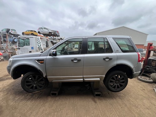 Land rover freelander - land, 2