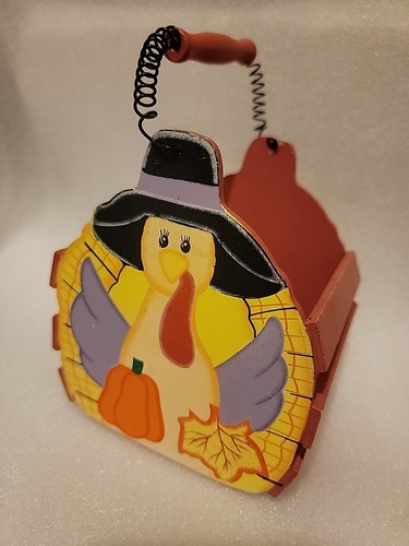Wooden thanksgiving basket - thanksgiving,