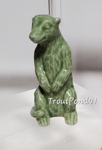 Wade whimsies meerkat green - whimsies,