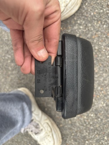 Ford mondeo 2001 2006 armrest - ford,