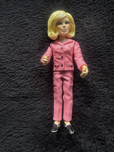 Konami lady penelope from - konami,