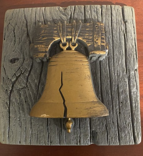 Vintage liberty bell - 7", 7"