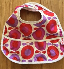 Fabulous pink and red Katvig bib