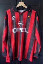 AC Milan 1994/95 Home Shirt - Maldini 3 - Size Large - With Shorts