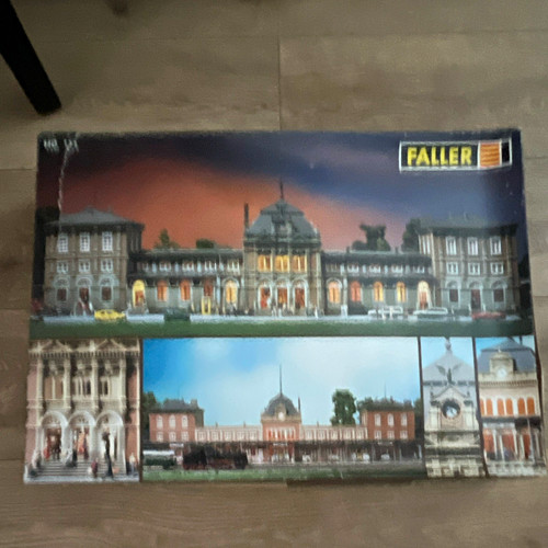 Faller 110113 87 station - #110113,