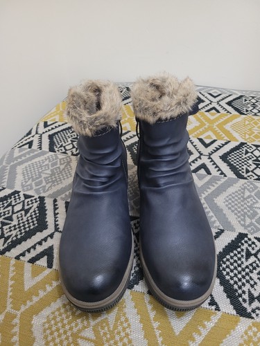Worn twice navy pavers - pavers, relife