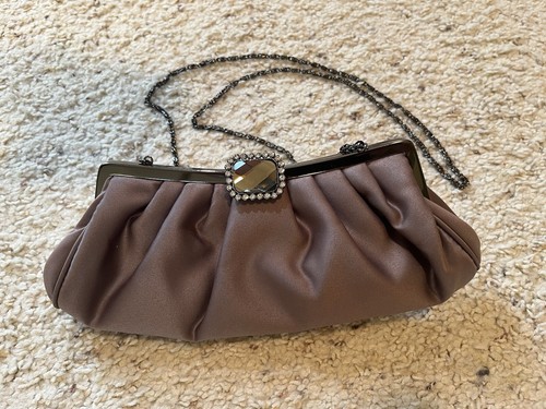 Country casuals silk clutch - country,
