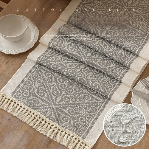 Polyester jacquard placemat - polyester,